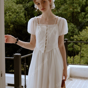 쎄무아듀 Cest_Embroidery strap two-way dress M사이즈 새상품
