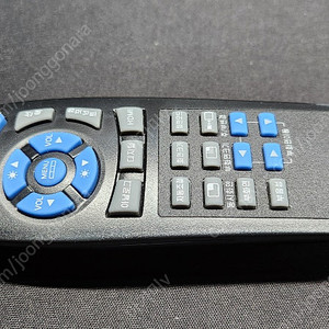 BTC 24인치 모니터 리모컨 팝니다. ZEUS 7000 240MA 240MDF 241MS