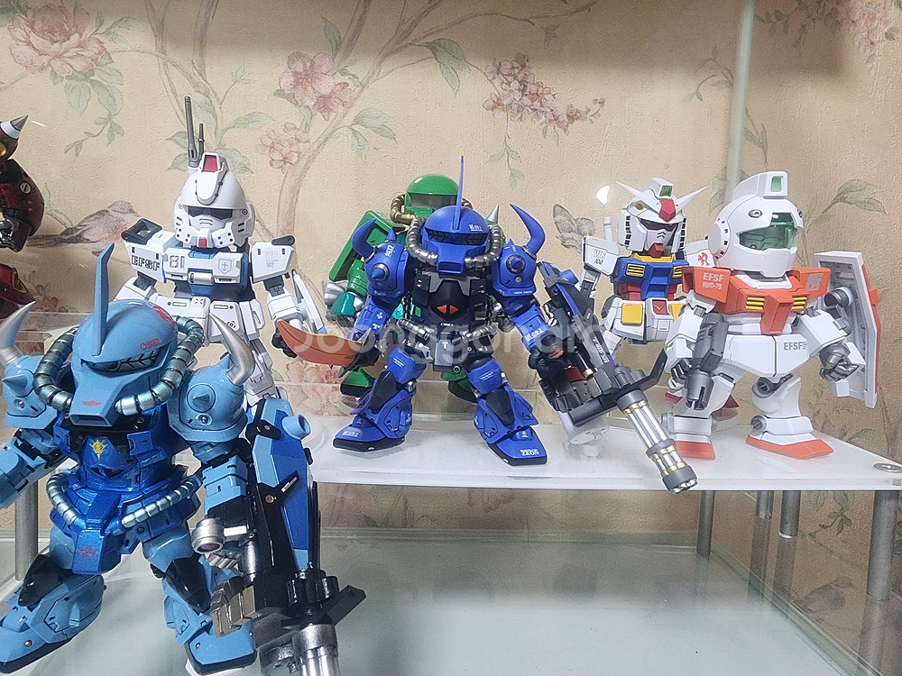 FSS 레드미라지 1/100, 건담 SD 레진 도색 완...--3