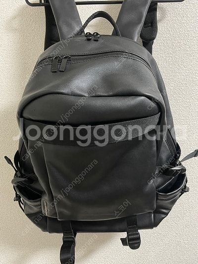 만다리나덕 노마드 백팩 블랙--1