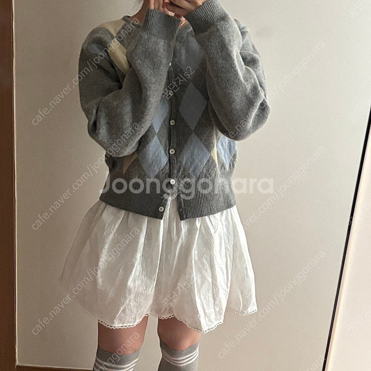 언더비 메이비 아가일 가디건 올드머니룩 드뮤어룩 출근룩...--0