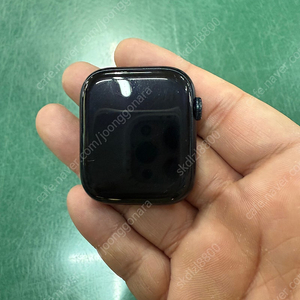 애플워치7 나이키에디션 45mm 미드나이트 셀룰러 판매합니다.