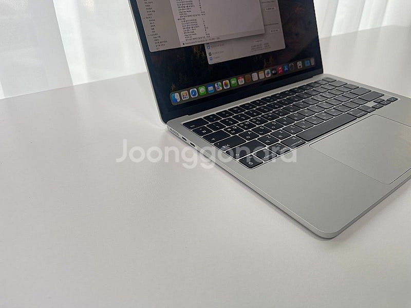 애플 맥북에어13 M2 8Core 10GPU 실버 (램...--4