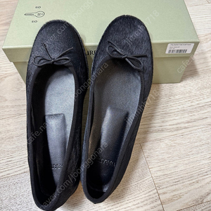 URBANIC30 Plie ballet flat (calf hair) 240
