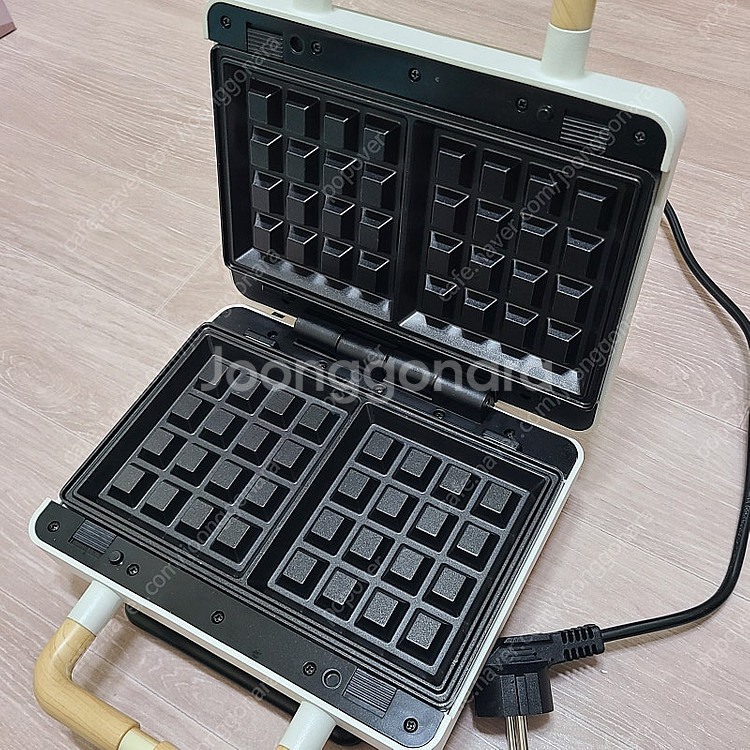 시메오 와플메이커 화이트색상 판매합니다.--1