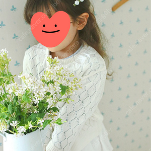 우트 마르디엠버 카렌니트가디건팝니다 s사이즈