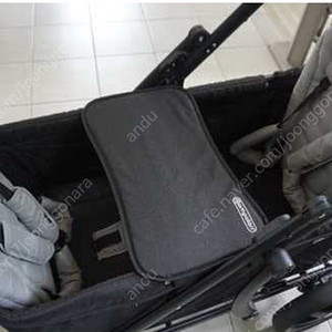 폼포라웨건 식판