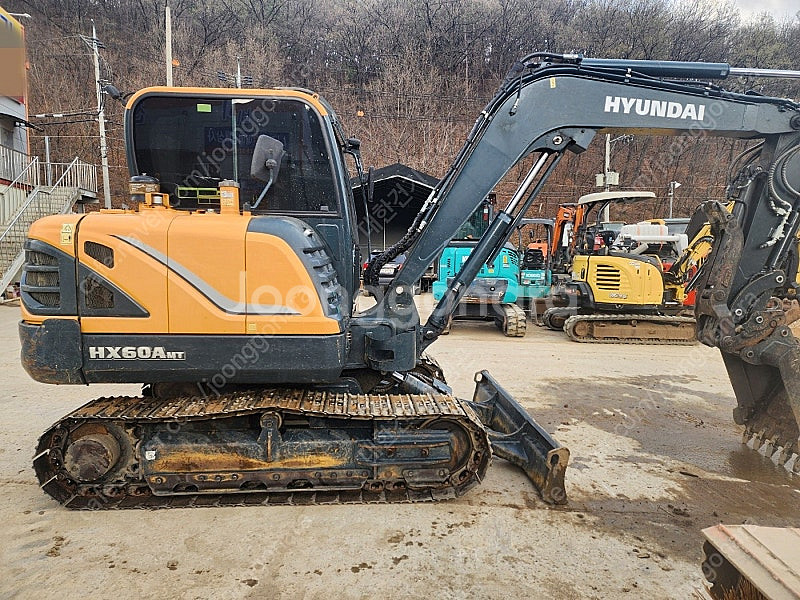 중고굴삭기 현대 HX60AMT 21년식 5,050시간 ...--0