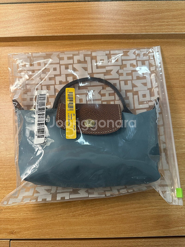 롱샴 르 플리아쥬 오리지널 핸들 파우치--0
