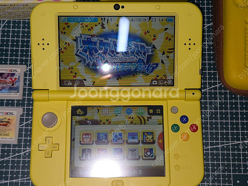 new 닌텐도 3DS LL 피카츄 옐로 + 구성품 일체--0
