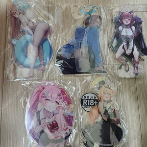 블루아카이브 아스나,아루,마리,코유키 아크릴스탠드