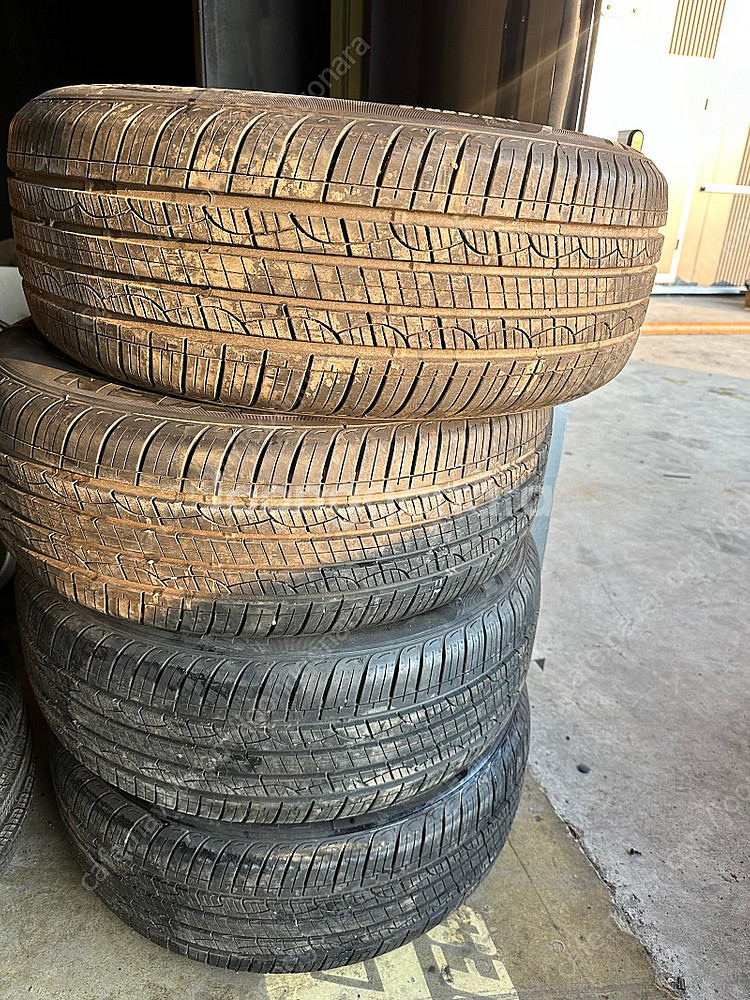 넥센 엔프리즈RH7 235/55/18 중고타이어 1대분--3