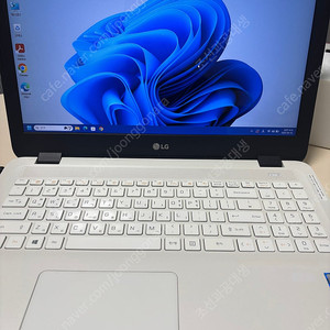 LG(15UB470)노트북 판매합니다.