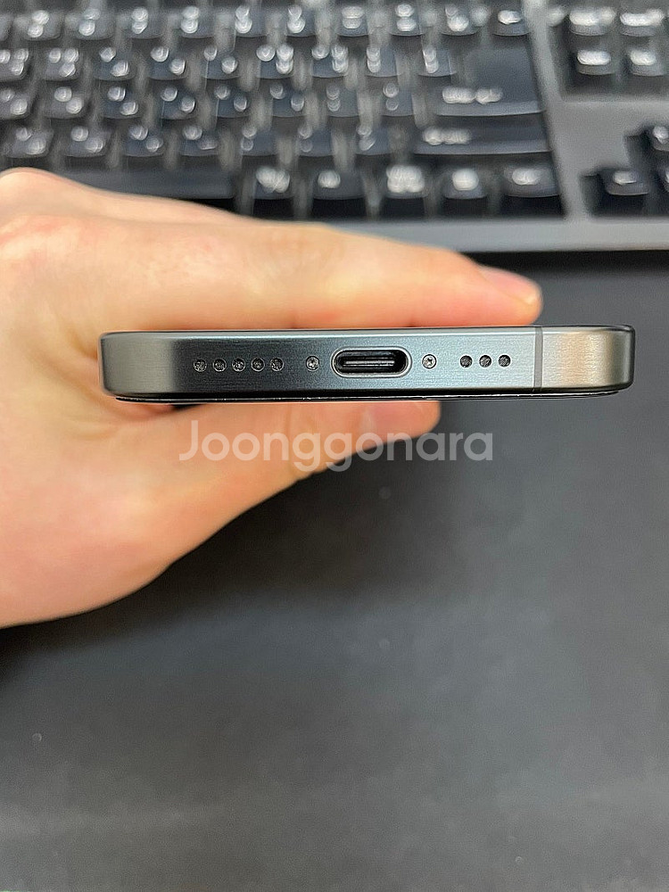 아이폰15프로 블랙 128GB 배터리89% 상태좋은 중...--5