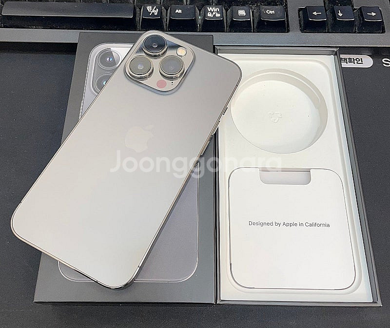 아이폰13프로 블랙 128GB 배터리97% 상태좋은 중...--0