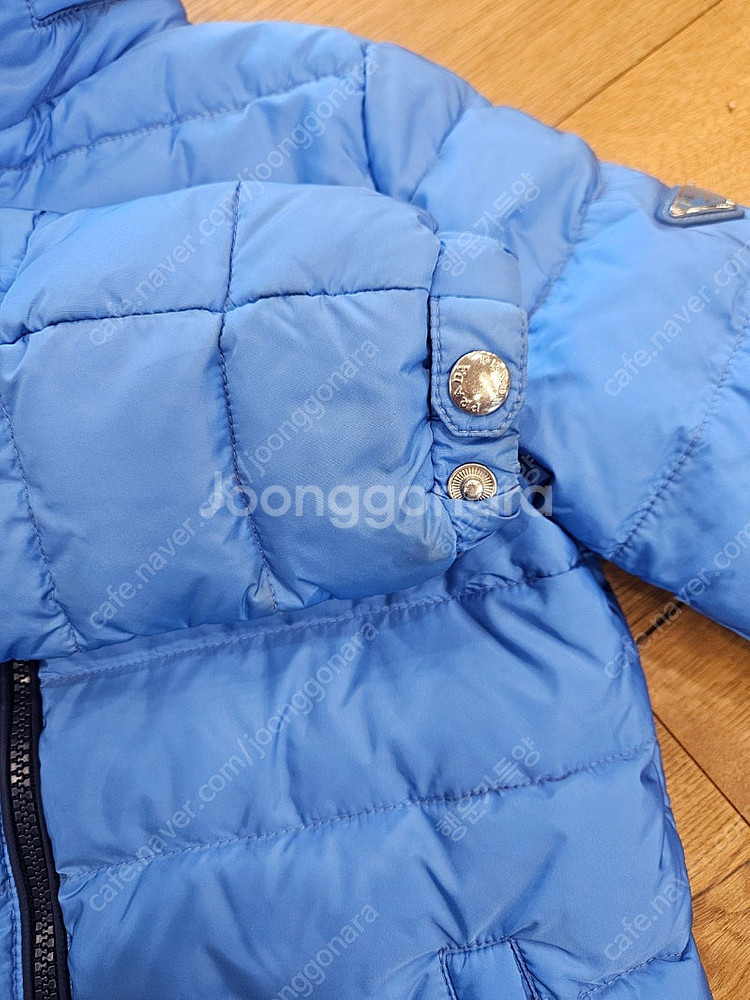 프라다 키즈 패딩 블루 6세 110--7