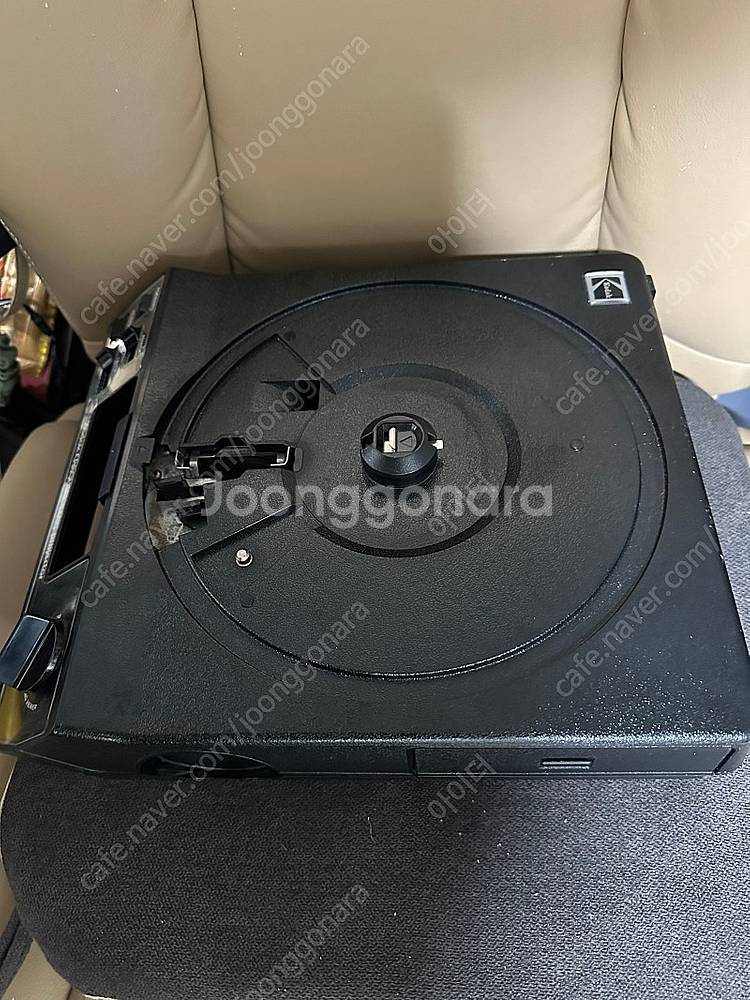 오버홀된 자동기능의 코닥 카루셀 5600 환등기--0