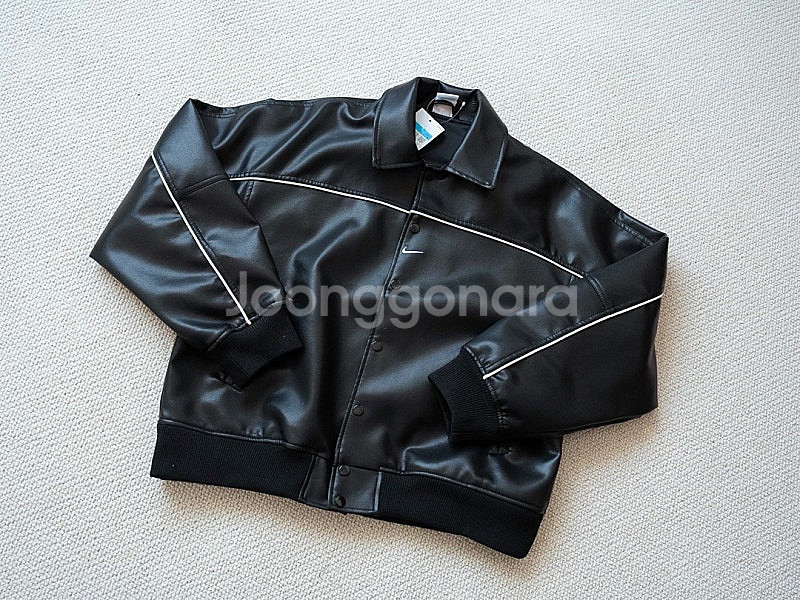 좌쓰 Supreme x Nike Leather Vars...--2