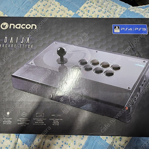 PS4 전용 나콘 다이자 스틱 팝니다.(급처를 위한 가격인하)