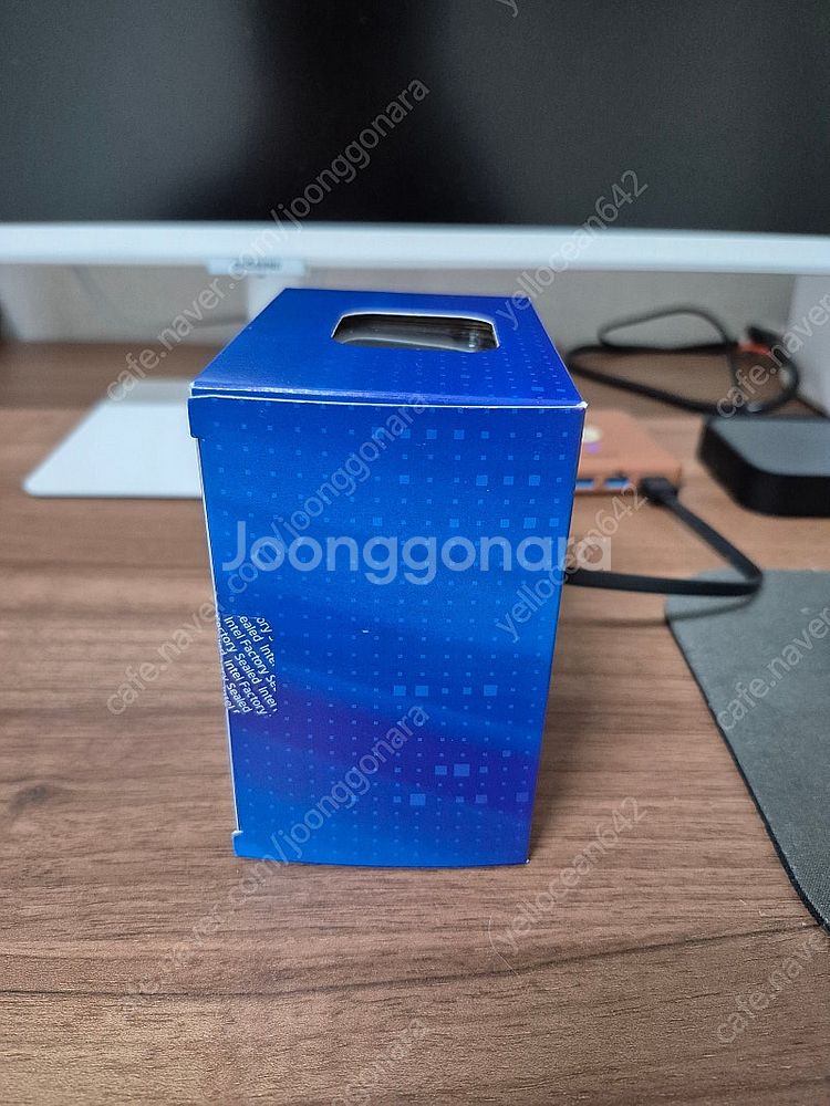 인텔 i5-10400F CPU 미개봉품 판매합니다.--2