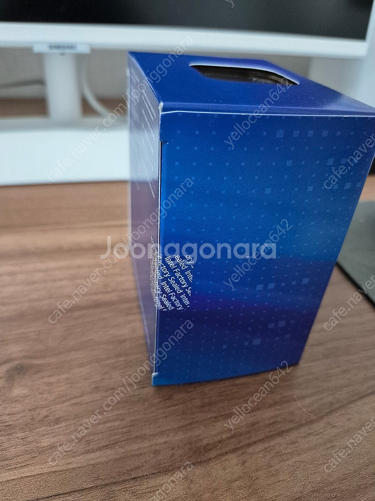 인텔 i5-10400F CPU 미개봉품 판매합니다.--3