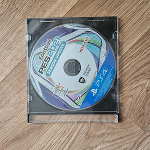 ps4 위닝일레븐 pes2021 cd만 판매합니다.
