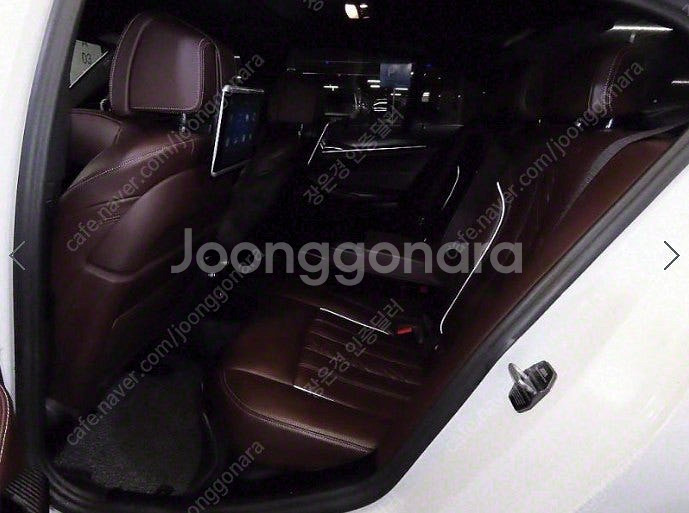 ★특가★ 3,280만원 BMW 5시리즈(7세대) 520...--6
