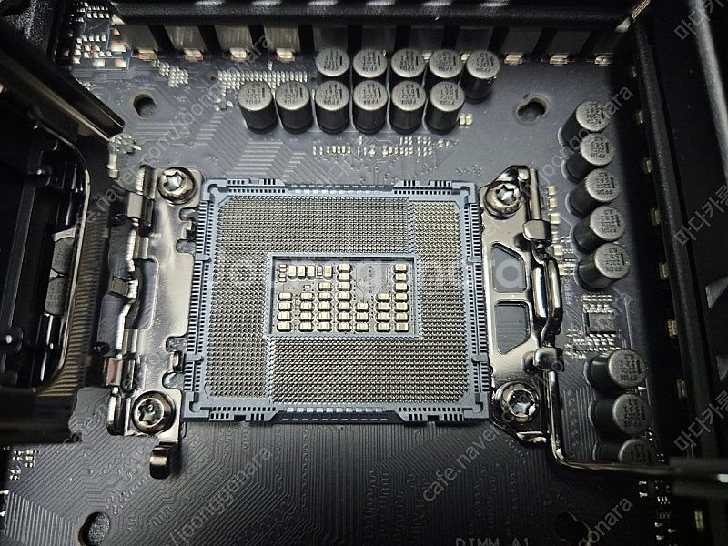 ASUS ROG Maximus Z690 HERO 판매--4