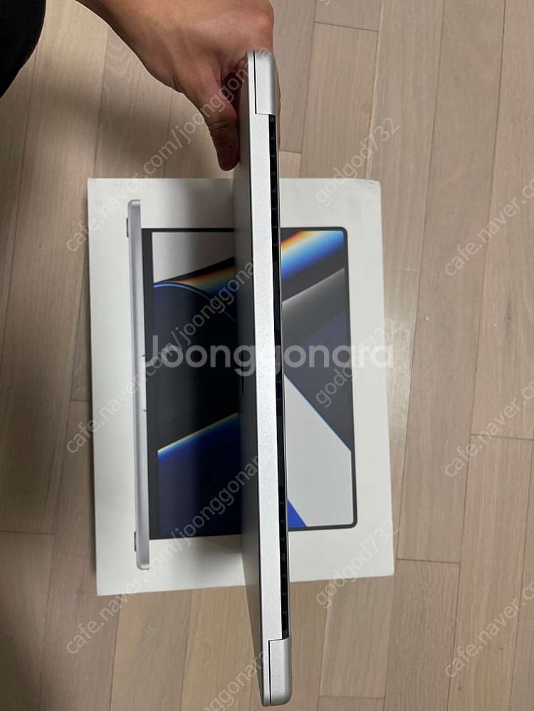 맥북프로 m1pro 16인치 실버(ram 32GB / ...--2