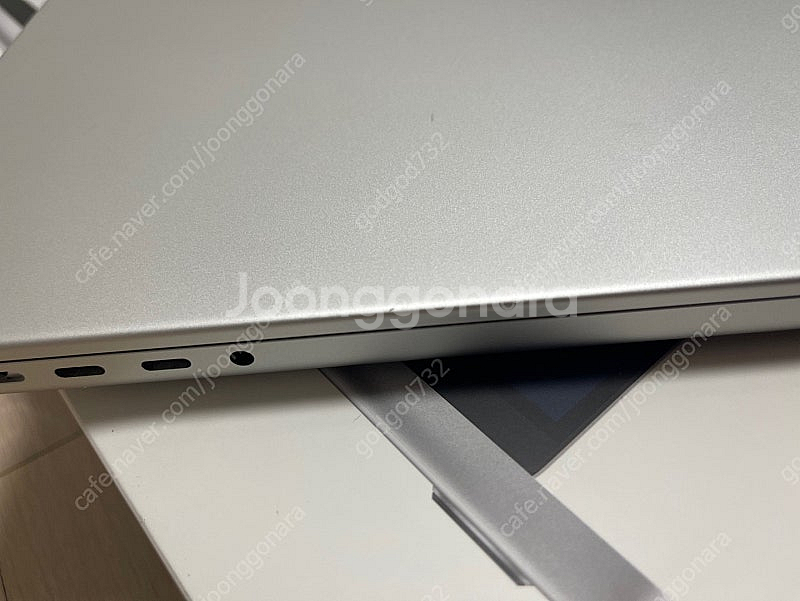 맥북프로 m1pro 16인치 실버(ram 32GB / ...--7
