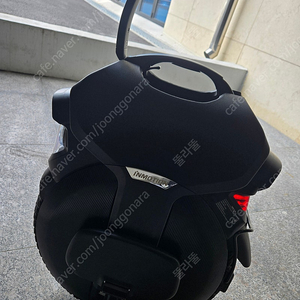 인모션 v11 2000km+@ 주행 급매 꿀매 110만