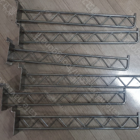 스페이스월 후크6개 ,각도조절후크4개 길이360 , 볼베어링바퀴 4개 (서울-구로)