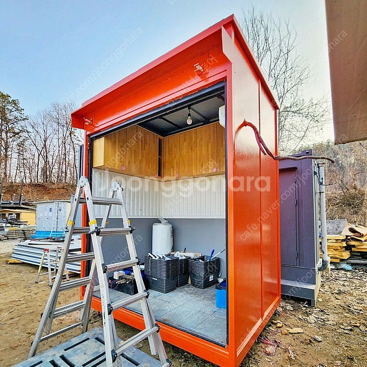 대신면 리모델링 매장용 컨테이너 2평 급매! 에어컨·폴...--6