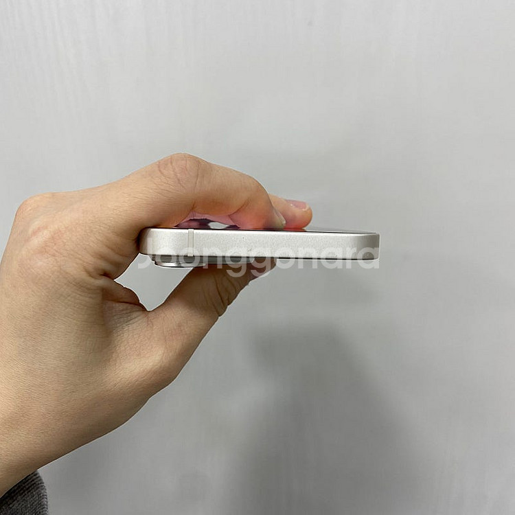 69986 A급. 아이폰14 128기가 화이트 공기계 ...--4