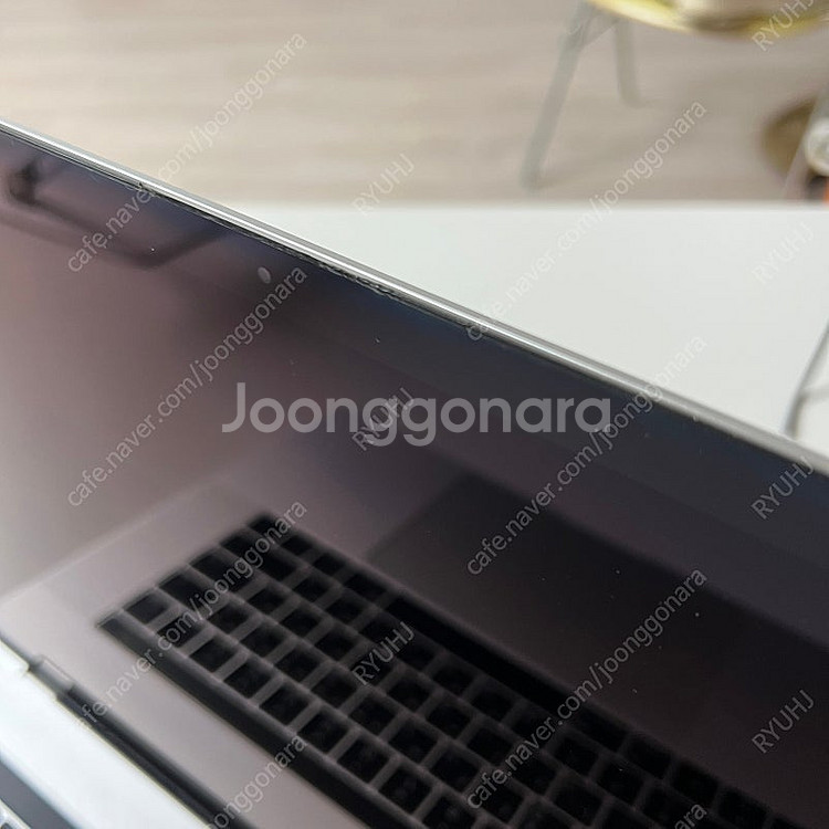 맥북 프로 2018 15인치 16GB 512기가--1