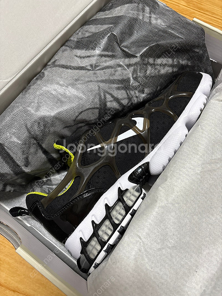[새상품] 나이키 스투시 쿠키니 255--0