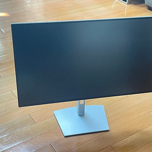 델 dell u2722de qhd 모니터 팝니다