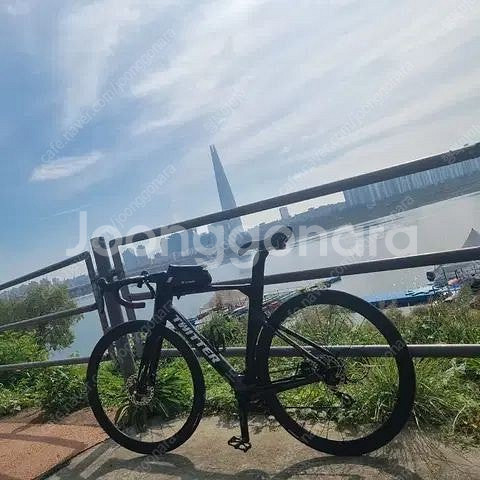 트위터 로드자전거 R10 RS24단 블랙 팝니다.--1
