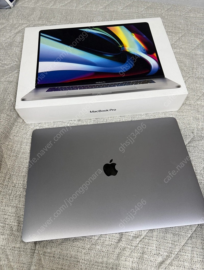 맥북프로2019 16인치 i7 5500m 급매! 하자x--0