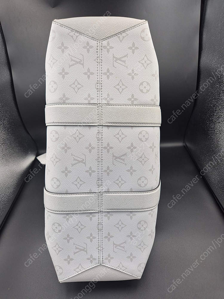 급처 루이비통 카바스 위켄드 도트백 팝니다--8