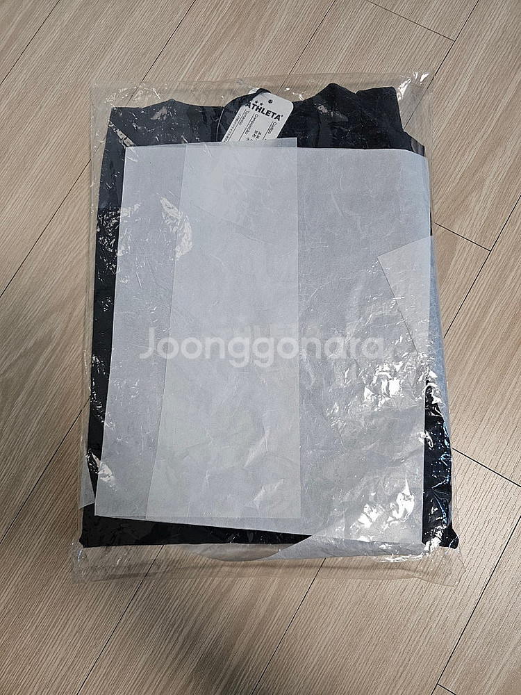 아슬레타 쿨닷 트레이닝탑 L 새상품 판매합니다.--3