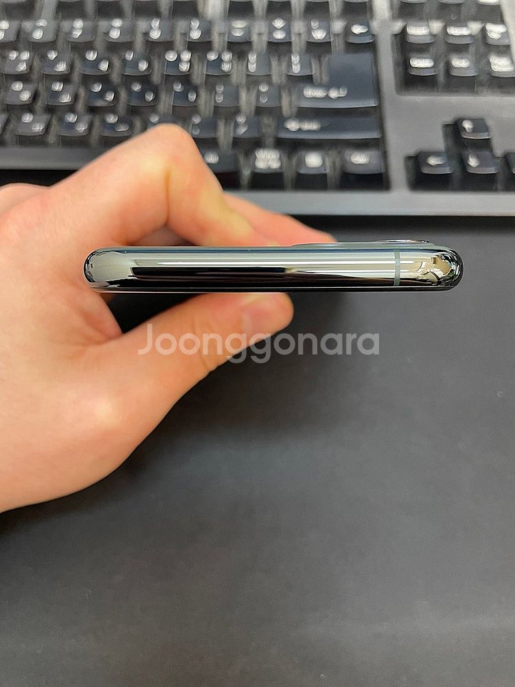 아이폰11프로 그린 256GB 상태좋은 중고29만팝니다...--3