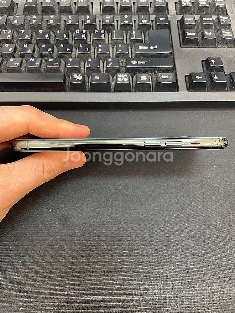 아이폰11프로 그린 256GB 상태좋은 중고29만팝니다...--6
