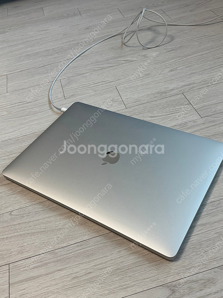 맥북프로 16인치 2019 (i7, 32gb, 512g...--0
