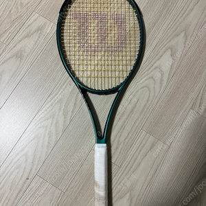 윌슨 블레이드v9 98 305g 덴스 2그립 팝니다