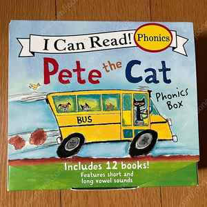 Pete the Cat 12-Book Phonics Fun!