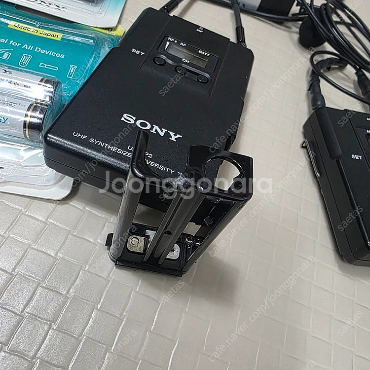 스마트폰에도 연결 가능한 소니 무선마이크 URX-P2 UTX-B2 세트 판매합니다--3