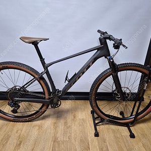 스캇 스케일 910 L