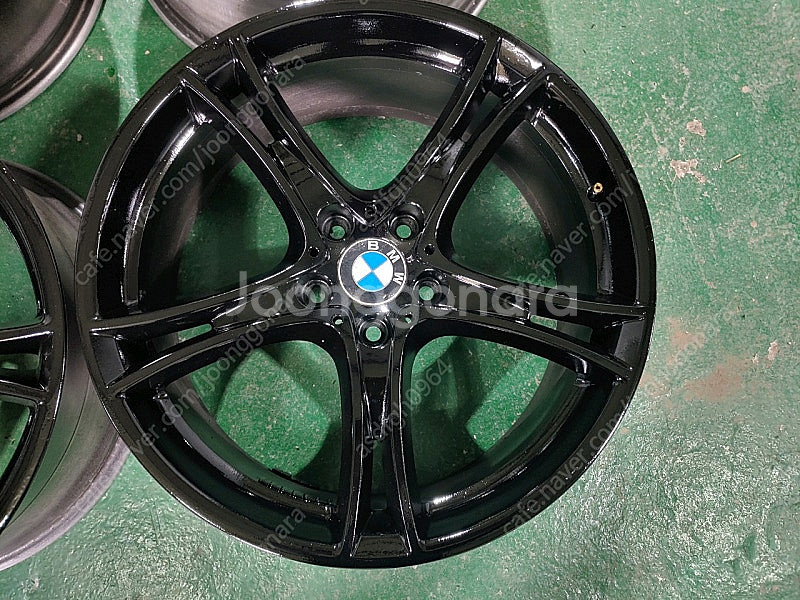 20인치 BMW 블랙도장휠--1