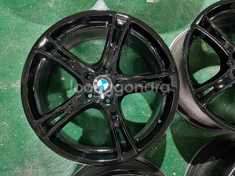 20인치 BMW 블랙도장휠--4